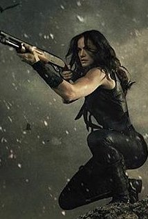 Kelly Overton