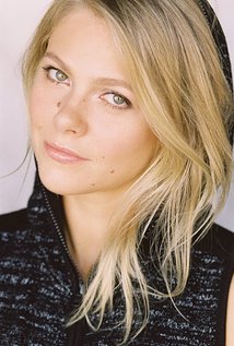 Lily Cowles